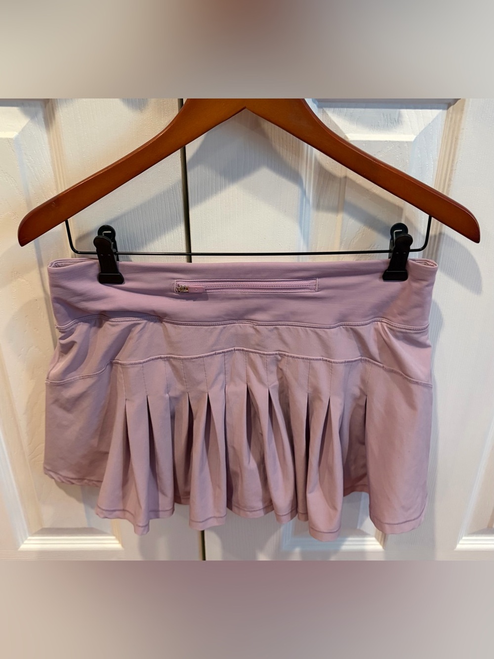 Lululemon Skirt - Size 6 - Picture 2 of 6